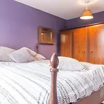 St Marys Rest - Parking + Close To The Arena