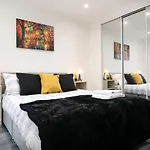 Nottingham Top Serviced Home - Chayil Experts