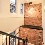 Spacious City Centre Lace Market Apartment