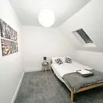 City Centre Terrace Town House