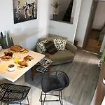 Cosy Quiet 1 Bedroom Apartment Carrington
