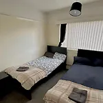 Shanti Modern Relaxing 3Br Home