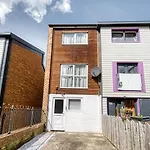 Central Nottingham 3 Bed House With Driveway