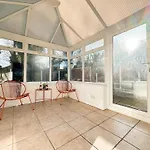 3Br Home - Private Parking - Monthly Discounts
