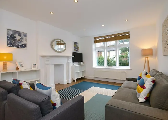 Alexandra Park Apartments