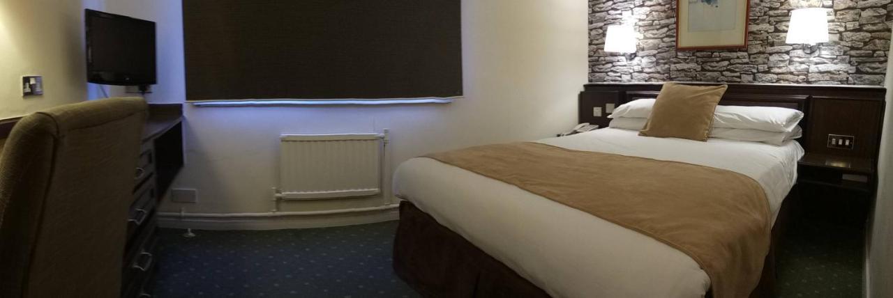 The Strathdon 3* Nottingham