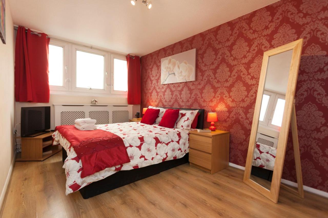 Victoria Centre Apartments: Shopping Hub With 24/7 Access Apartment *