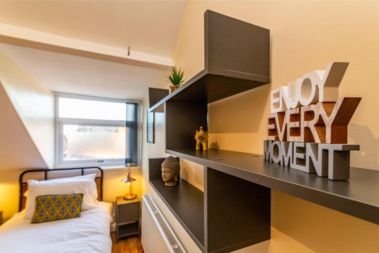 De Luxe Short Stay-sports Ground View Nottingham