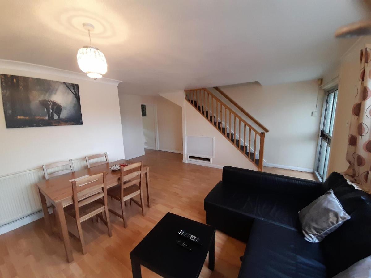 Apartment Kingswood House *