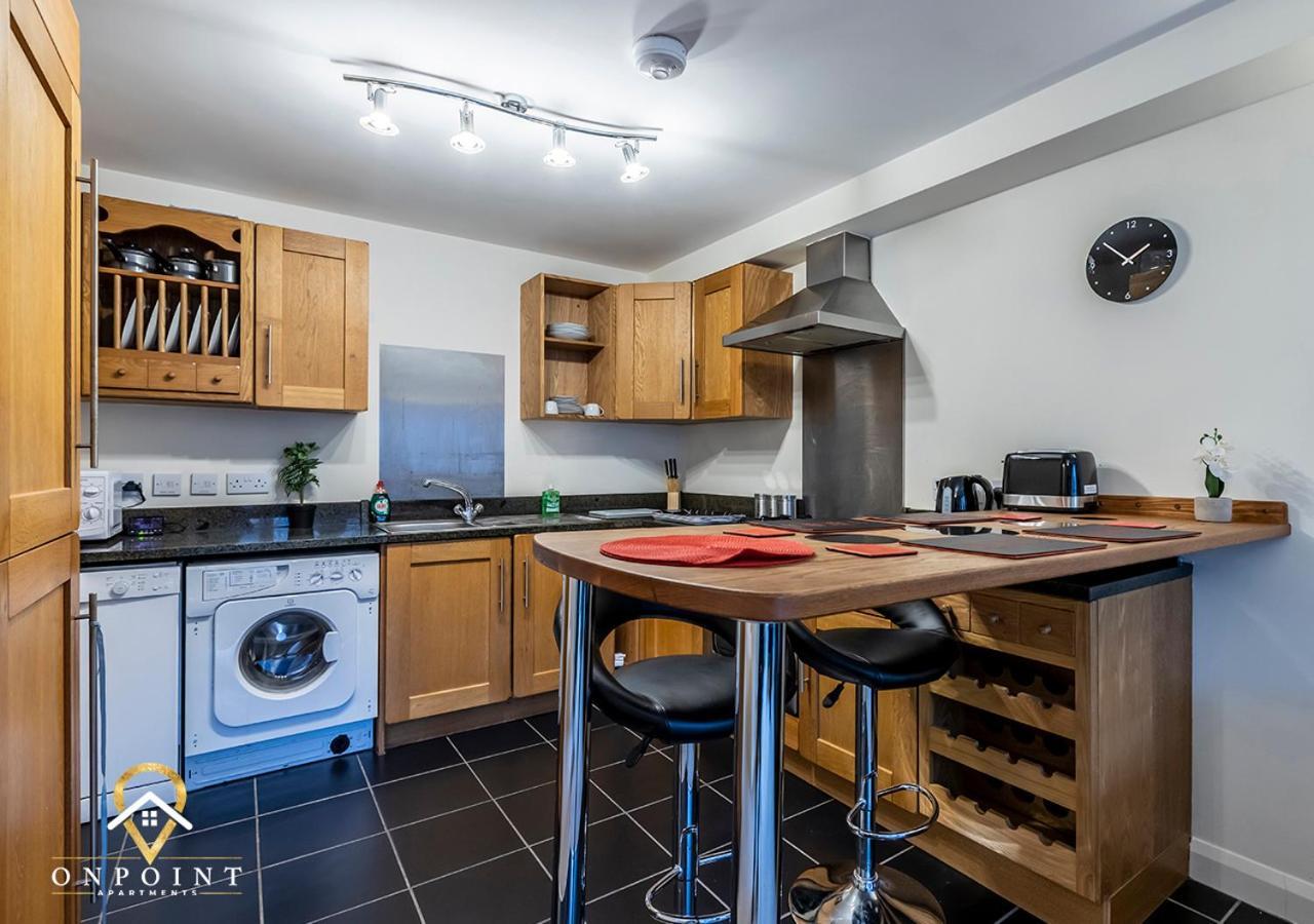 Onpoint - 2 Bedroom In Superb Location!