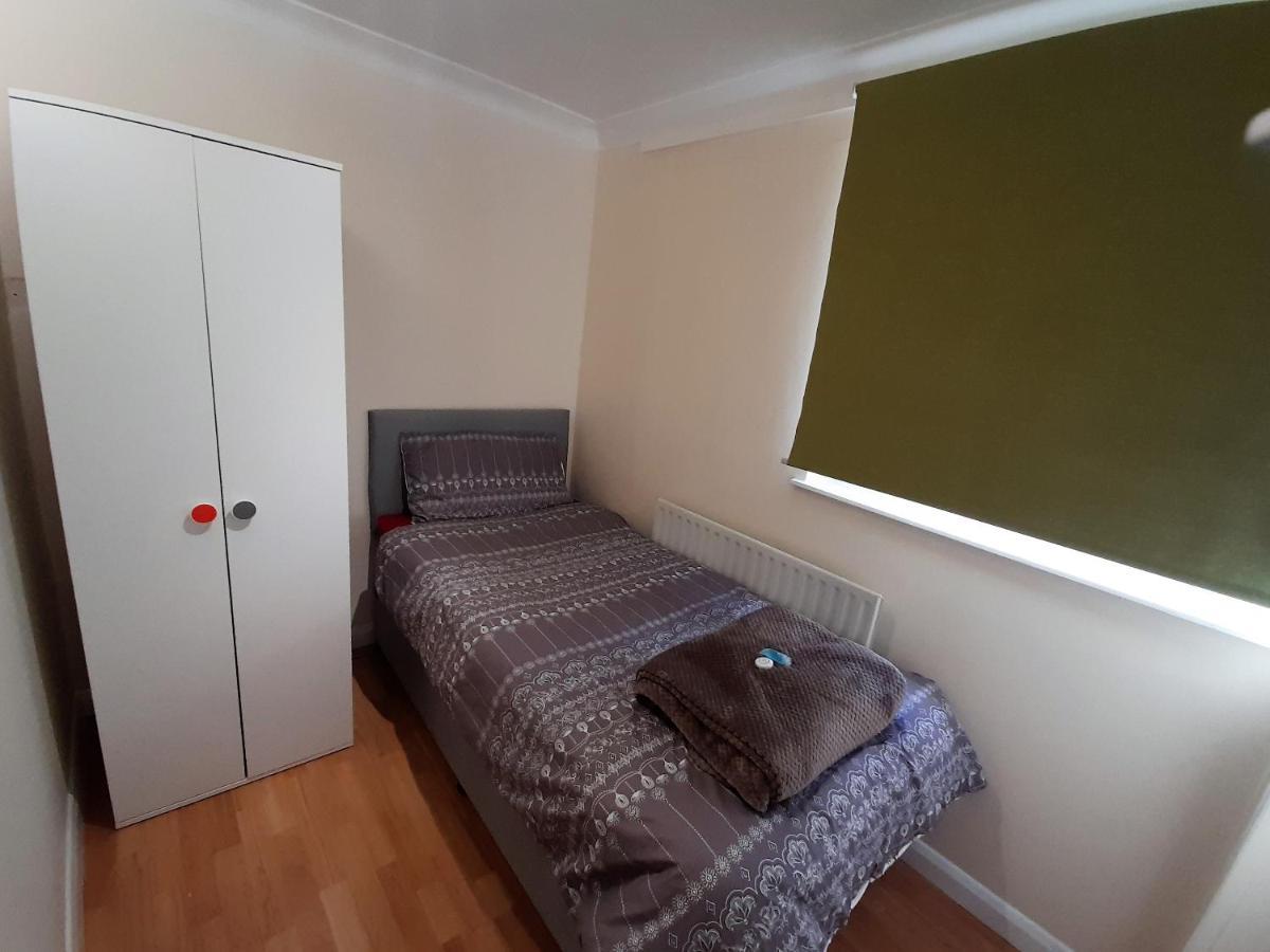 Apartment Kingswood House