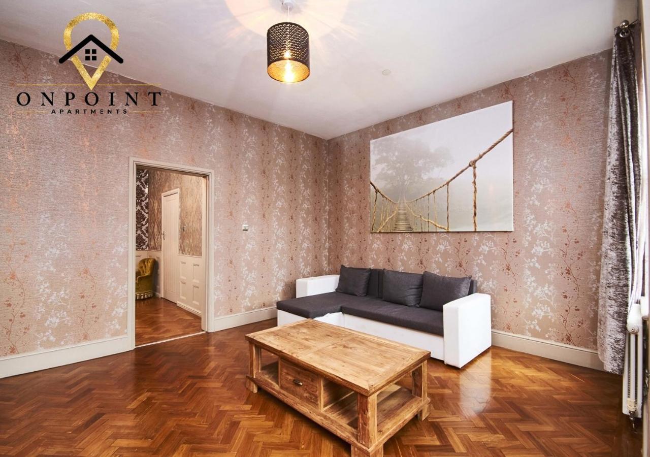 Holiday home Onpoint Apartments-large House Near Centre With Bar! *