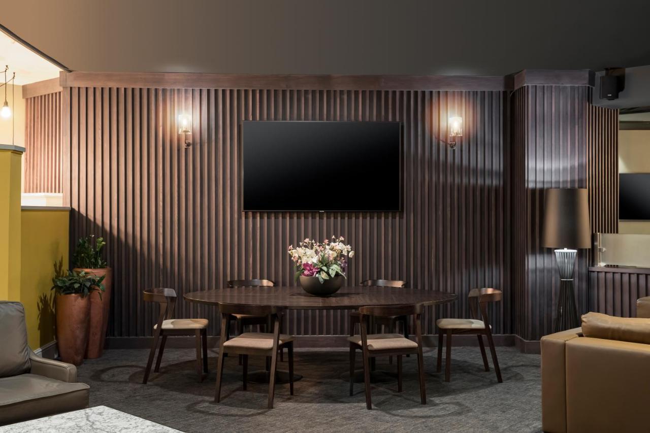 Hotel Crowne Plaza By Ihg 4*