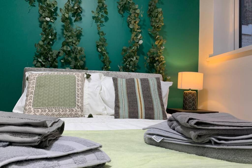 Smart 1 Bed With Sofa Bed