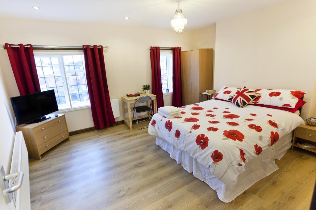 Victoria Centre Apartments: Shopping Hub With 24/7 Access Apartment Nottingham