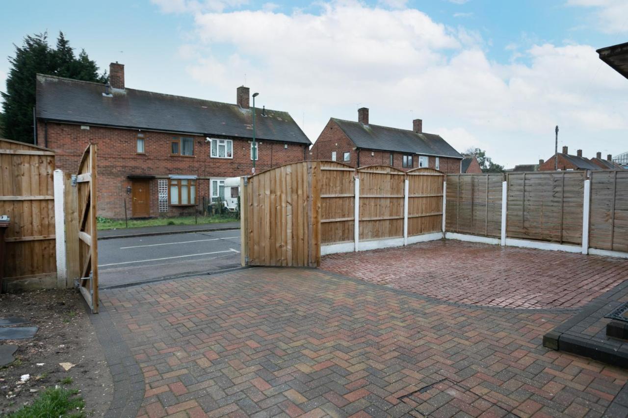 Serviced - Chayil Experts Apartment Nottingham