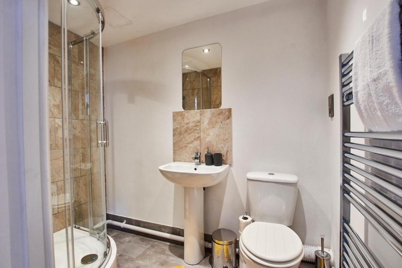 Comfy 2 Bedroom In Apartment Nottingham