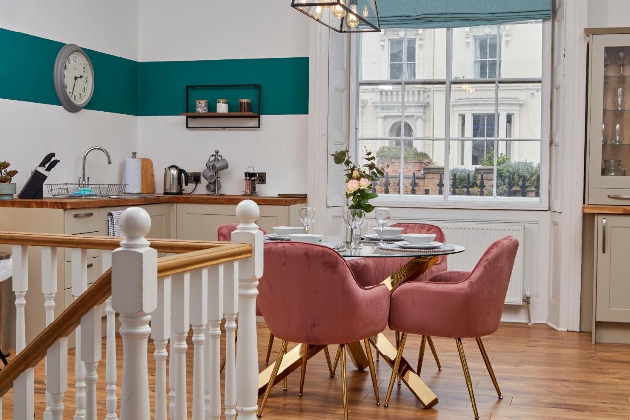 Apartment Comfy 2 Bedroom In