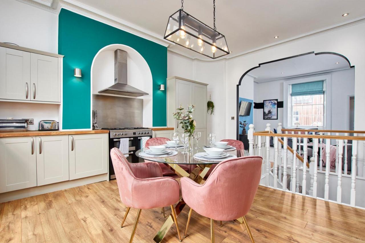 Apartment Comfy 2 Bedroom In