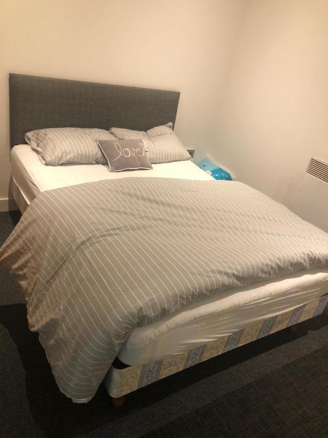 1 Bedroom Flat - Lace Market Apartment