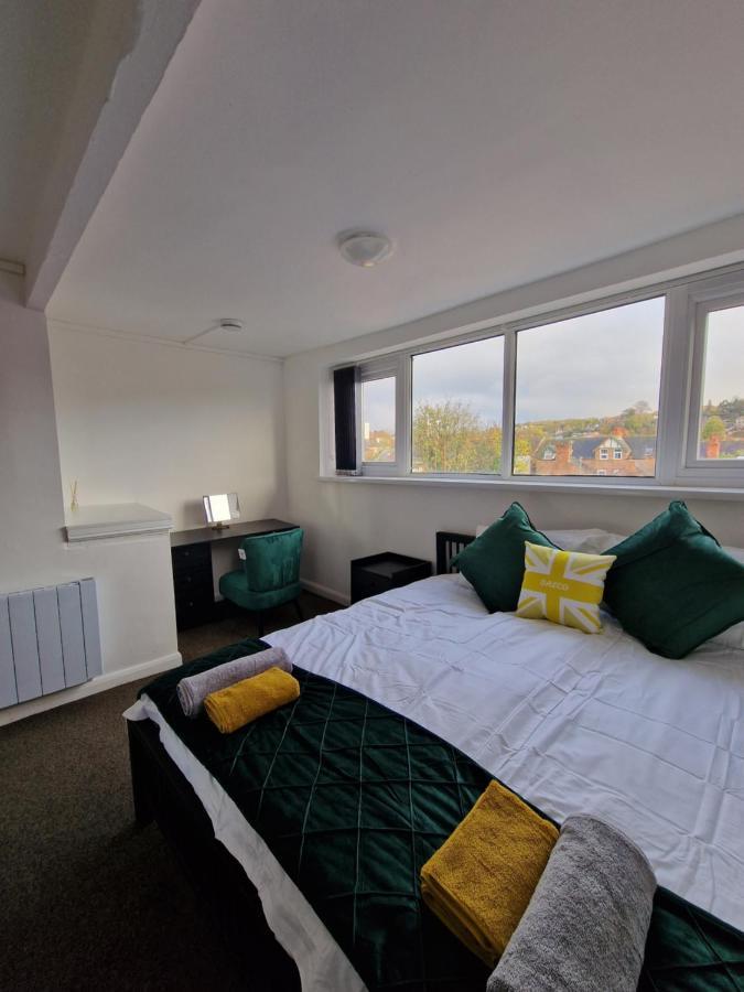 Balco Sherwood - 2 Bedrooms, 5 Beds - Sky Tv And Internet *