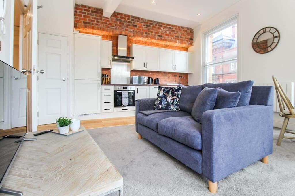 Spacious City Centre Lace Market Apartment * Nottingham