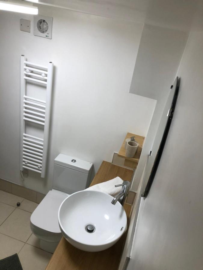 Cosy Quiet 1 Bedroom Carrington *