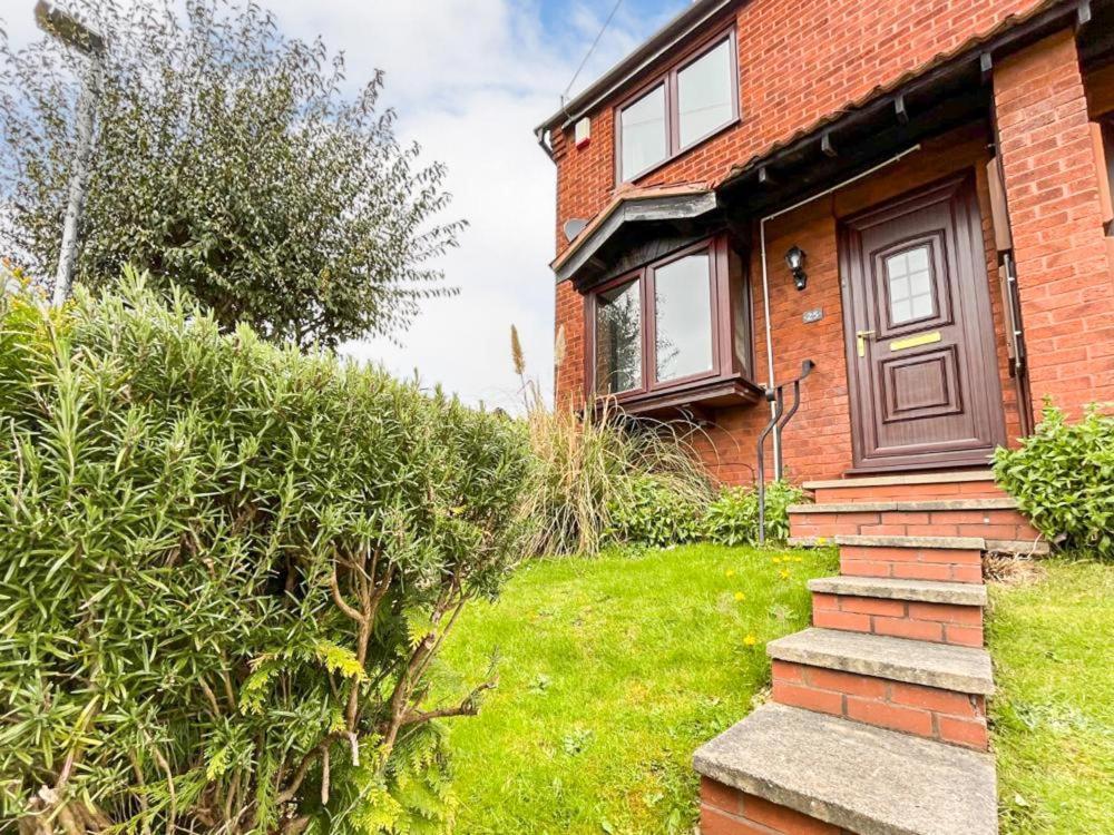 Casa de férias Comfortable 2 Bedroom House With Free Parking Nottingham