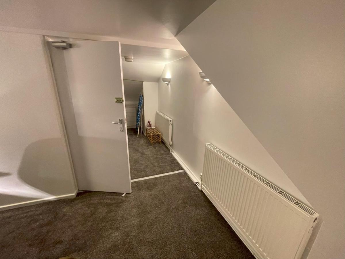 2 Bed 1st Floor Flat Near Centre Nottingham
