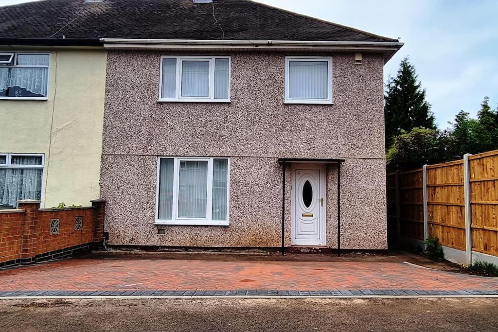 Holiday home Relax Near Wollaton Park *