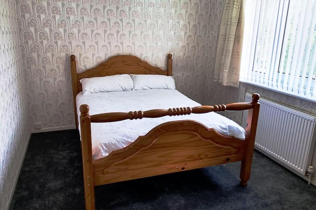 Relax Near Wollaton Park * Nottingham