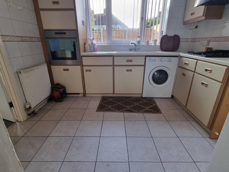 Relax Near Wollaton Park Holiday home Nottingham
