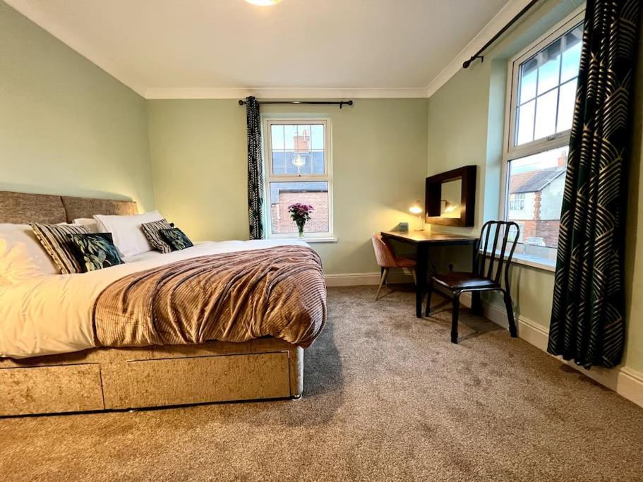 Apartment The Lily•central Beeston•private Apartment•smarttv•free Wi-fi•tram• *
