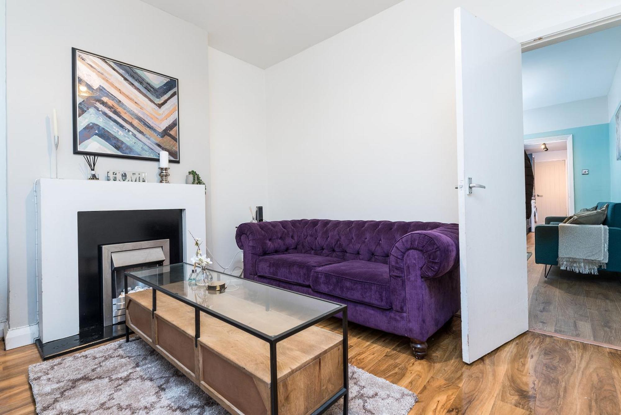 4 Bed House, Ng7 - Spacious&stylish - Free Parking Holiday home *
