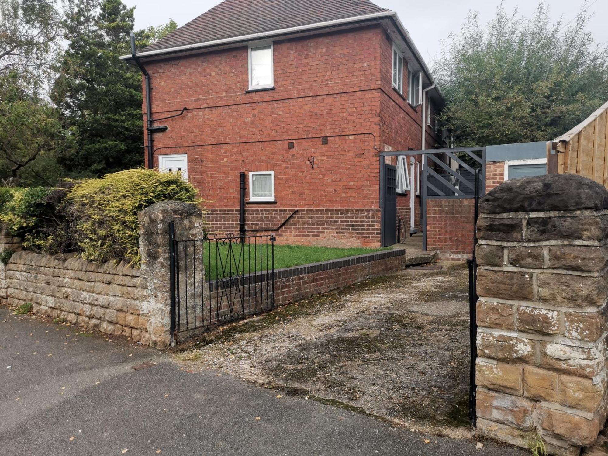 Wollanton Park Beeston Near East Midlands Conference Centre Train Station Tram Stop