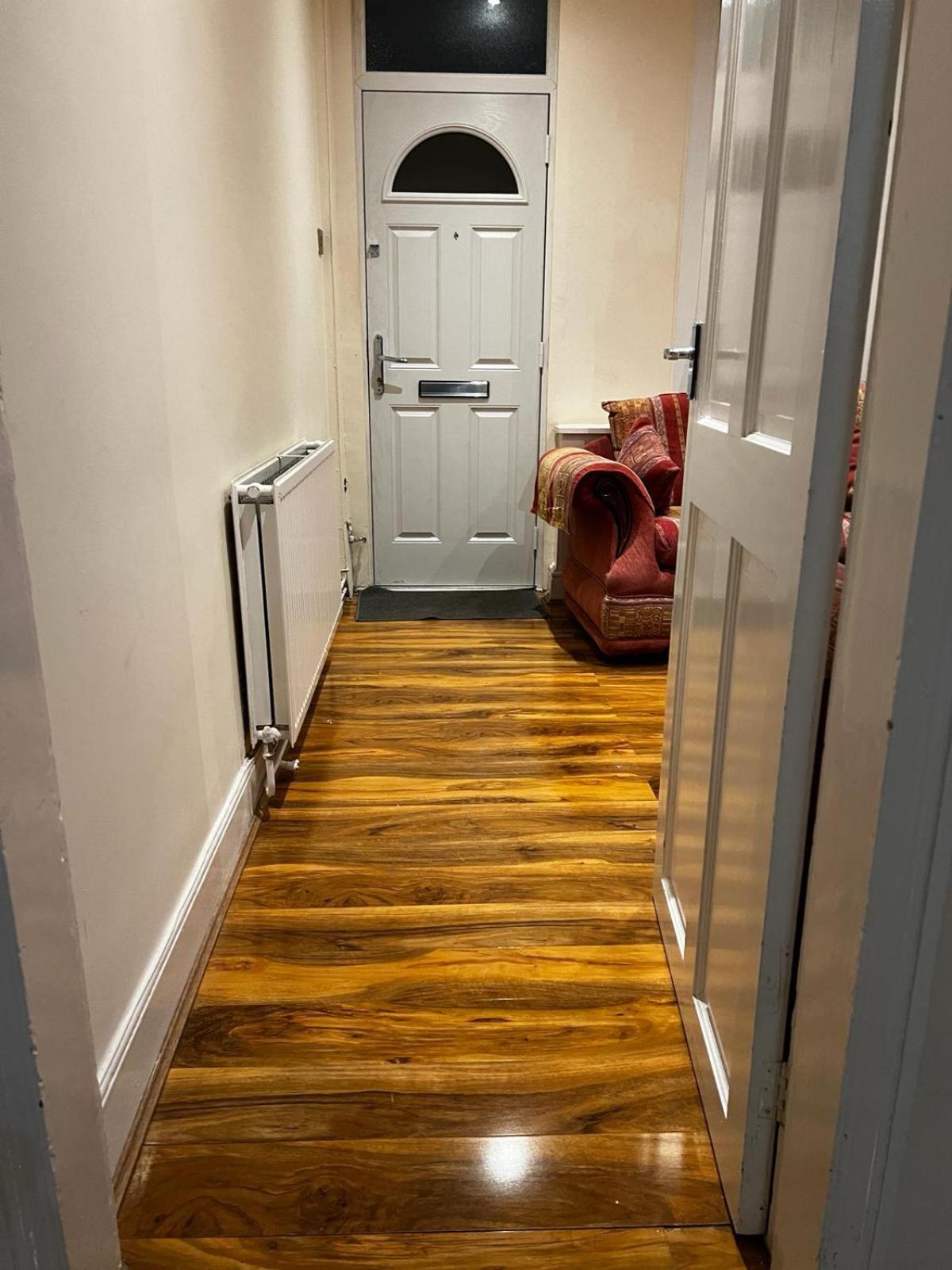 3 Bedroom House Near Cricket Ground