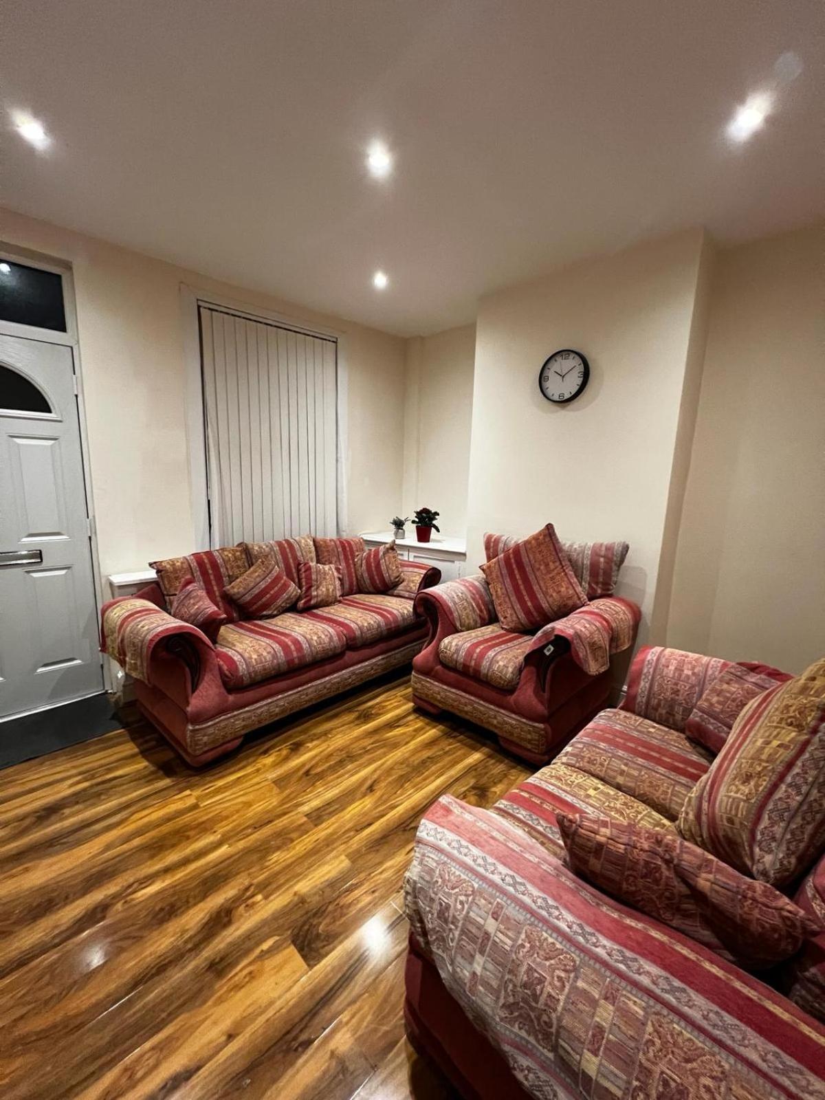 Holiday home 3 Bedroom House Near Cricket Ground Nottingham