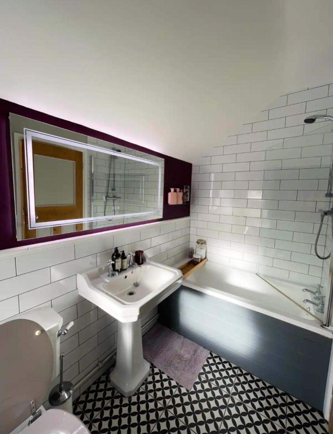 2-bedroom In The Heart Of West Bridgford