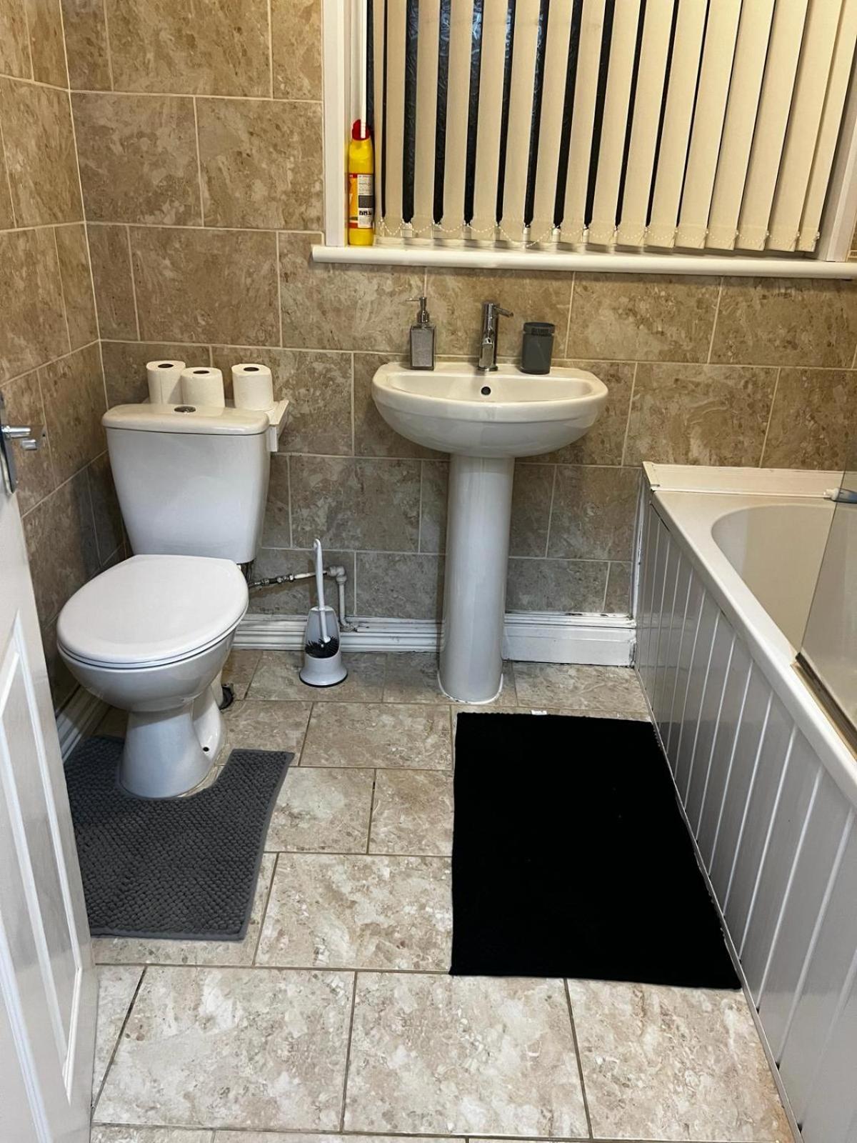 Holiday home 3 Bedroom House Near Cricket Ground