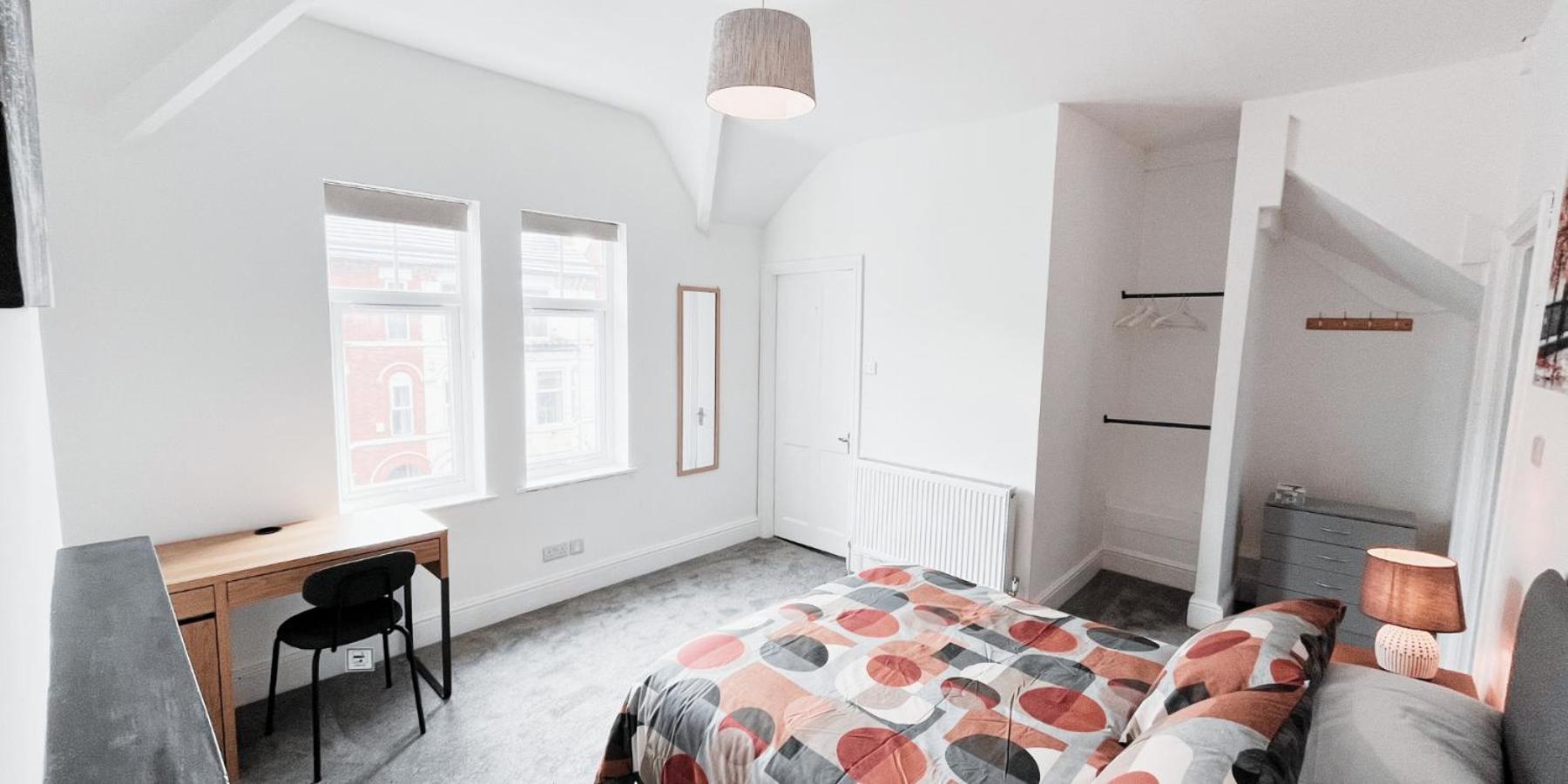 Apartment Large In Modern House Near Nottingham
