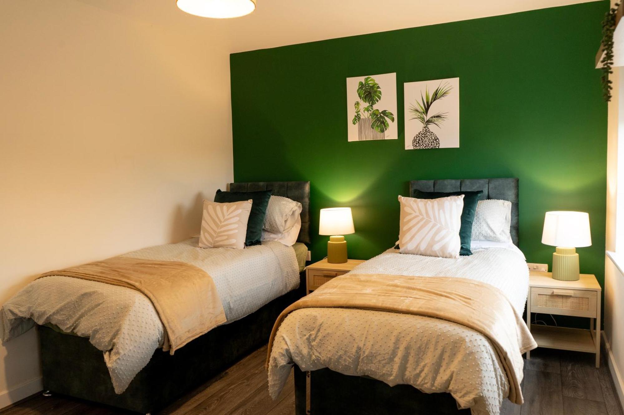 Cosy Nook, Sleeps 5, Nottm City Centre, Parking 2 Cars, Motorpoint Arena *