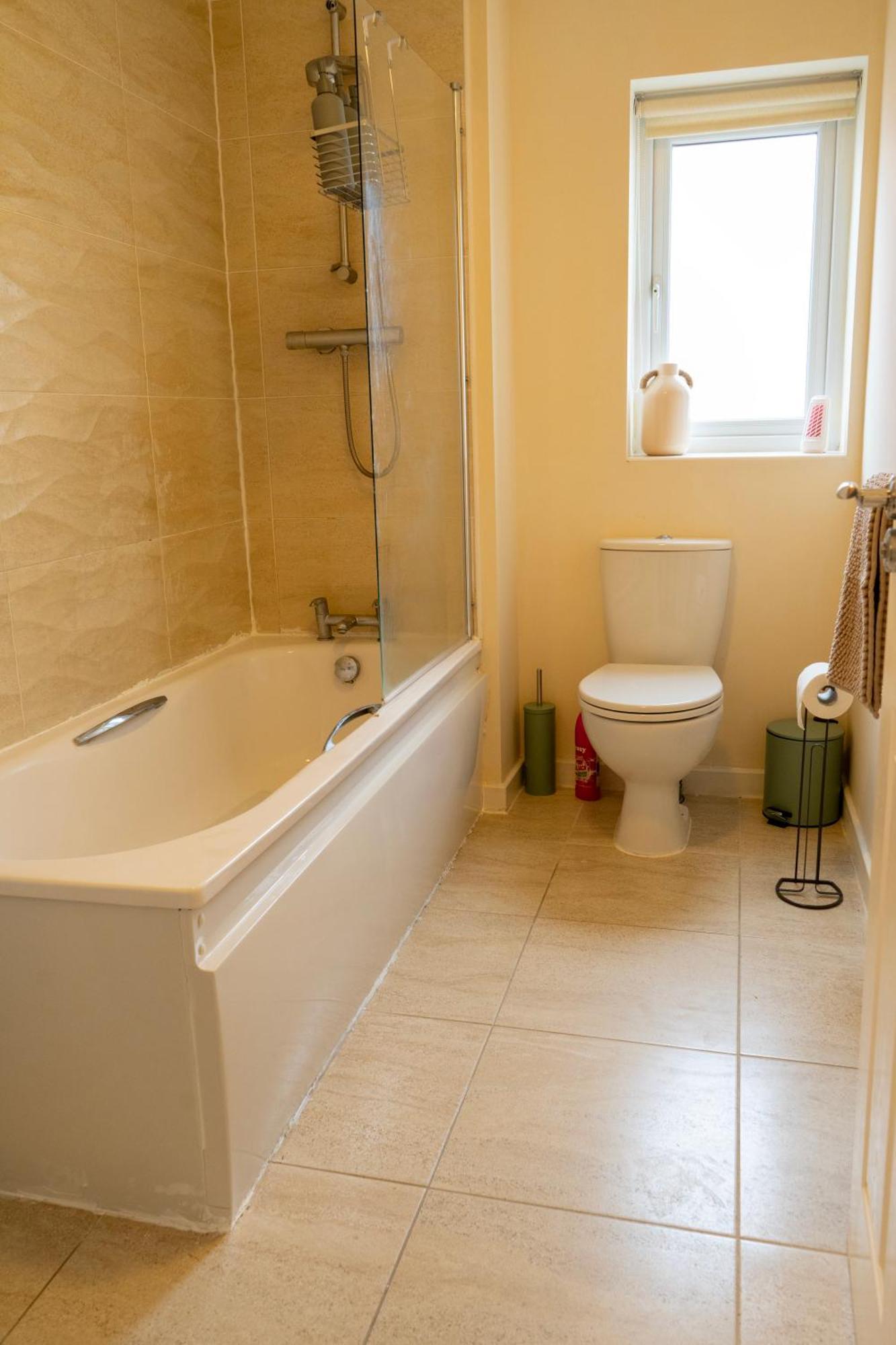 Cosy Nook, Sleeps 5, Nottm City Centre, Parking 2 Cars, Motorpoint Arena