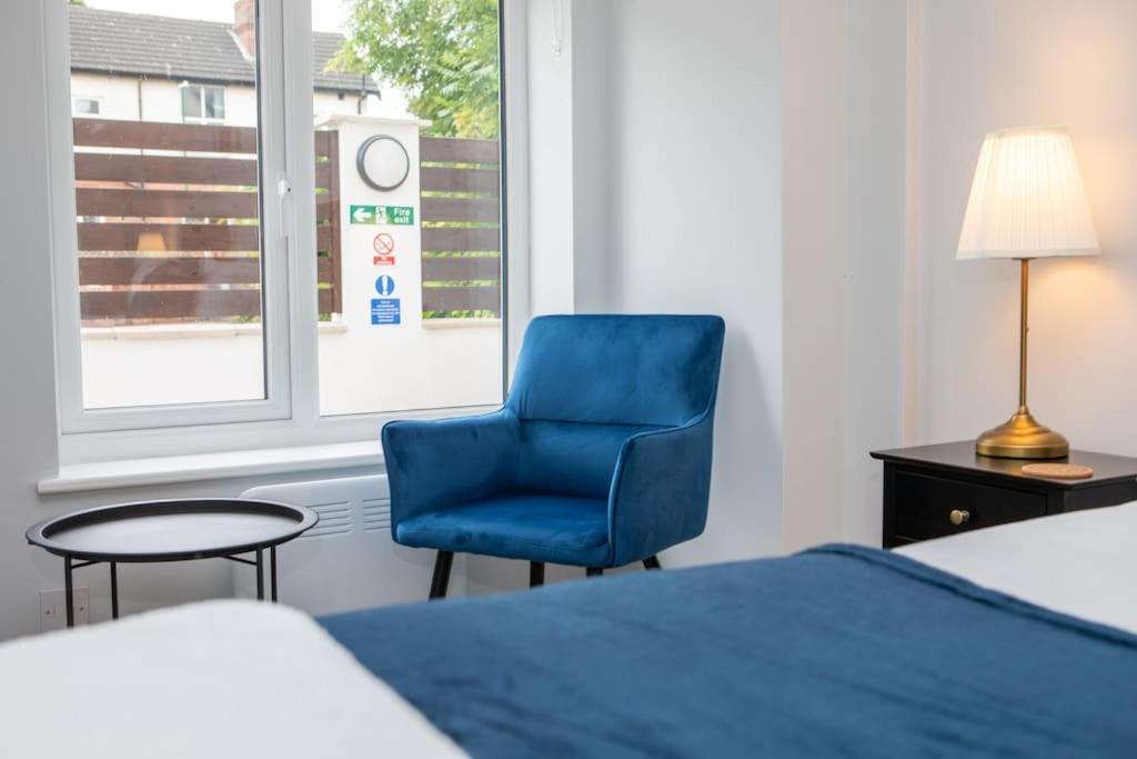 Modern Off-road Parking King Bed 2 Apartment Nottingham