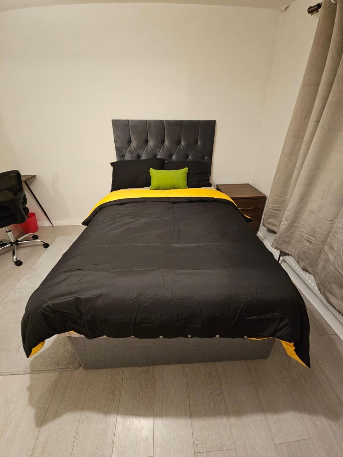 Guest house Spacious, Cozy Double 3 With Amenities
