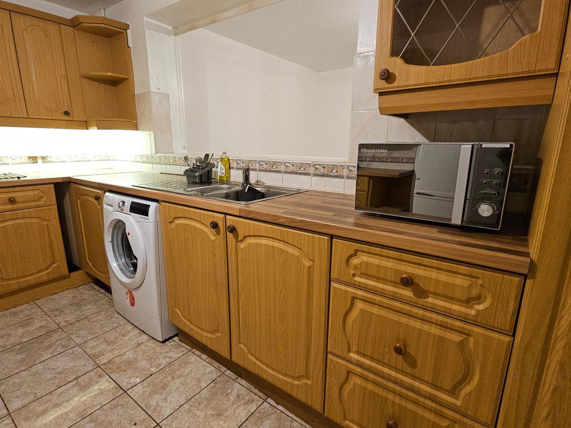 Spacious, Cozy Double 3 With Amenities * Nottingham