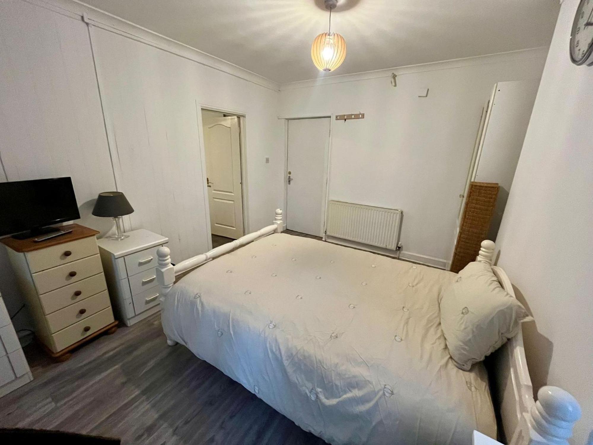 Db 2 Minutes Walk From Trent University Hospedagem domiciliar