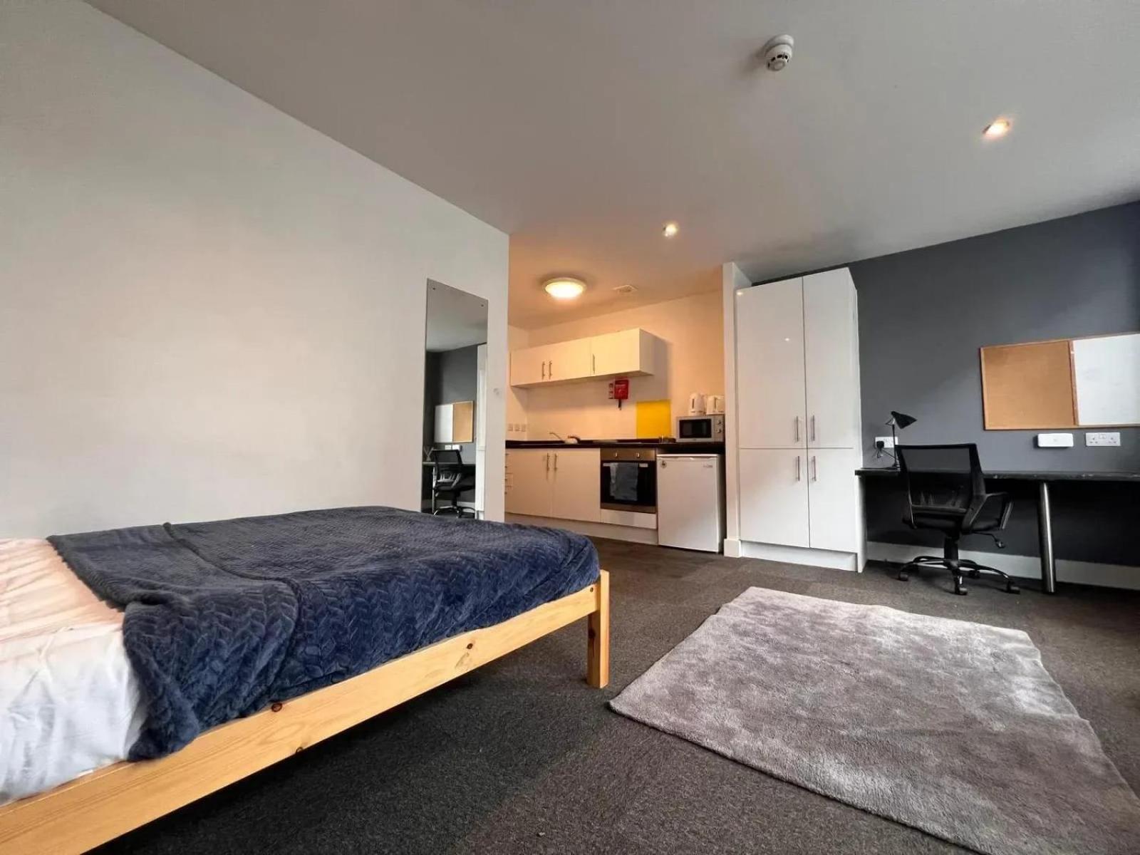 Apartment Cosy And Bright At Hydrogen Nottingham