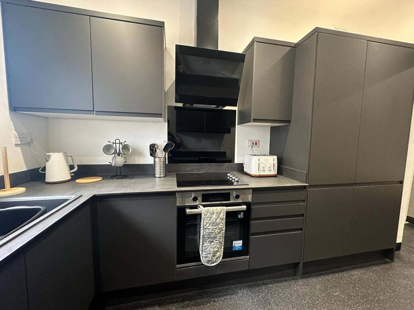 Holiday home Private En-suite Bath For Solo #4 Nottingham