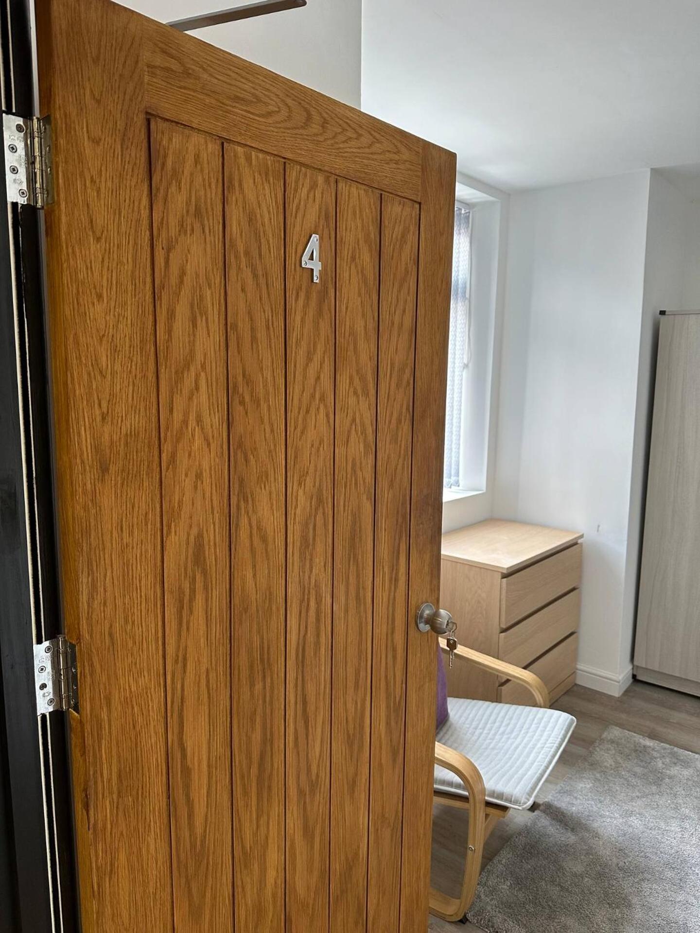 Holiday home Private En-suite Bath For Solo #4 Nottingham