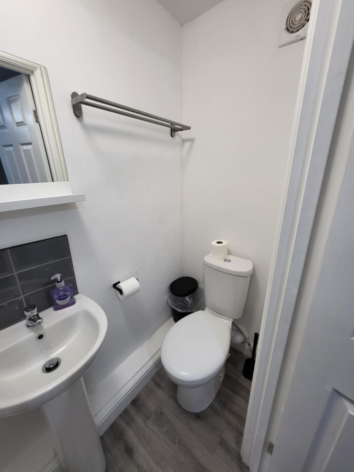 Comfortable - Alfreton Casa de hóspedes *